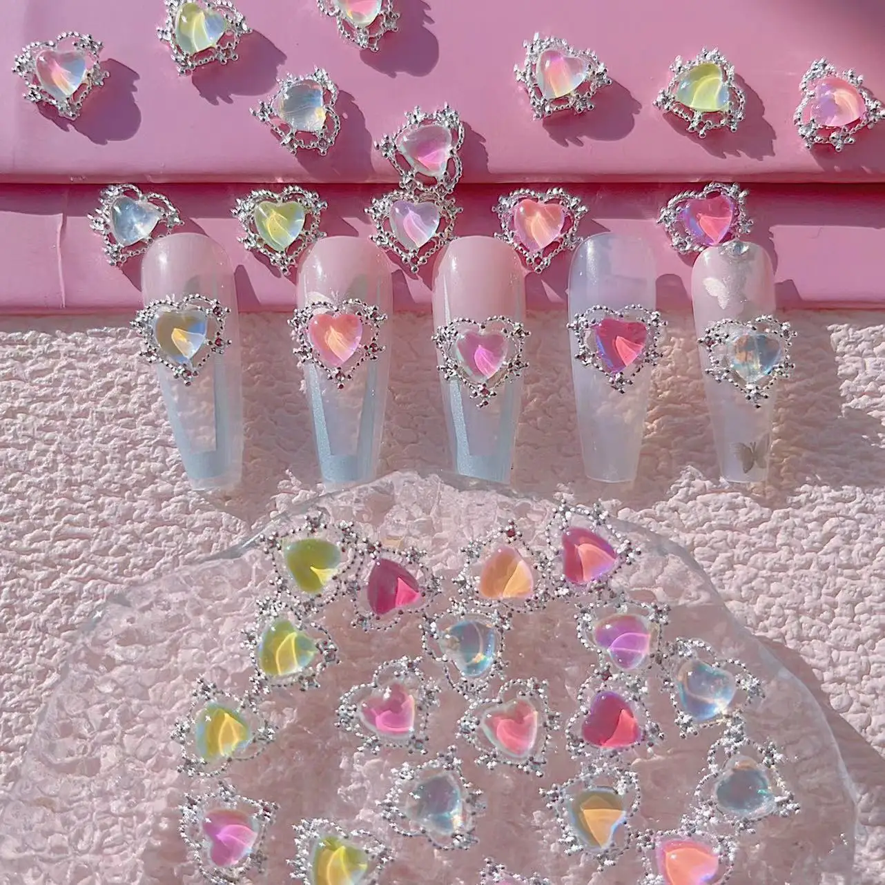30Pcs Heart Shaped Nail Art Charms Aurora Love Gems Alloy Accessories Jewelry For Manicure Multi-Colors Nail Rhinestone Decorat