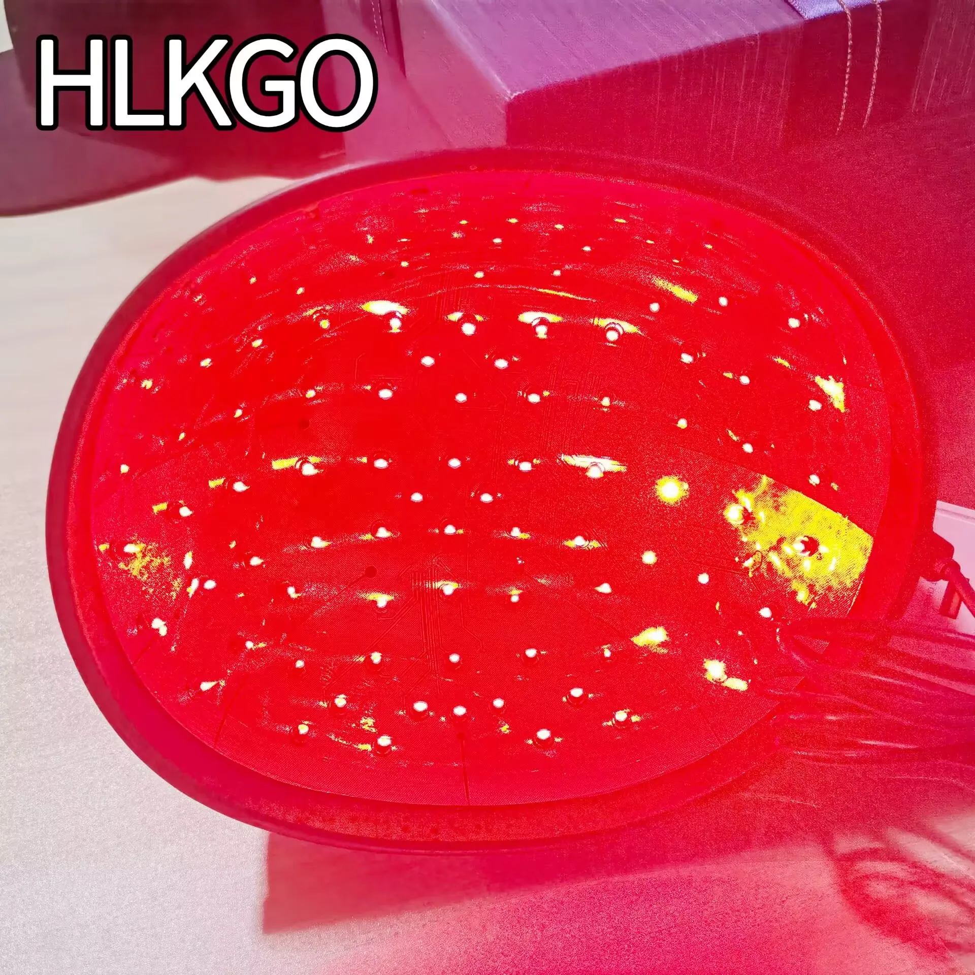 

Effective Laser Hair Growth Device 96 Diodes Cap for Hair Regrowth Therapy and Scalp Nourishment