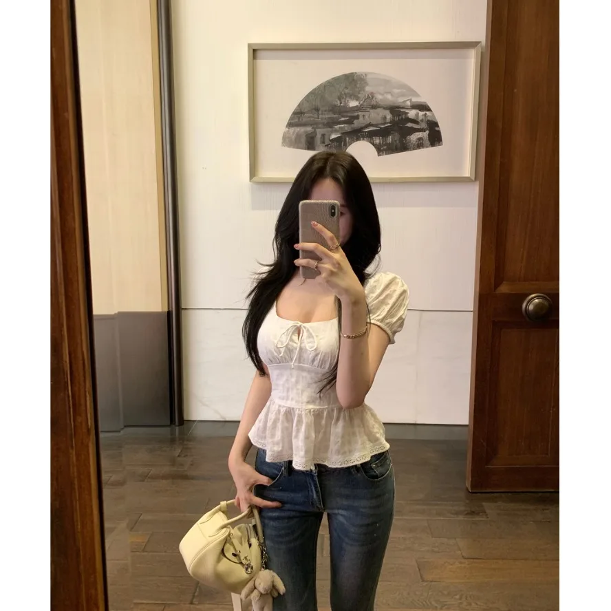 

Sweet Sle White Bubble Sve irt Women's Spring 2025 New Slimming Age-Defng Small Size Top Korean Version Commute