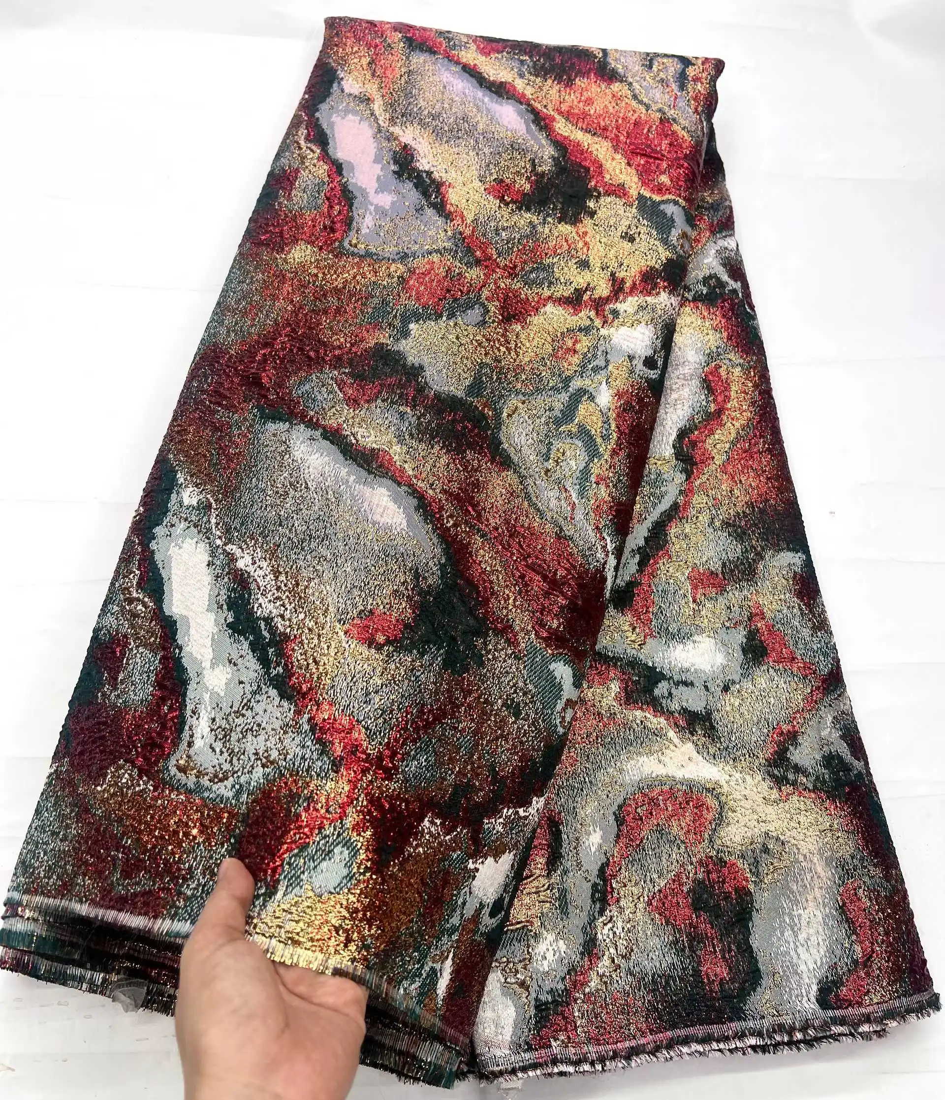 Luxuriöser französischer vergoldeter Spitzenstoff 2025, hochwertige afrikanische Brokat-Jacquard-Spitze, nigerianischer Organza-Spitzenstoff für Hochzeitskleid.