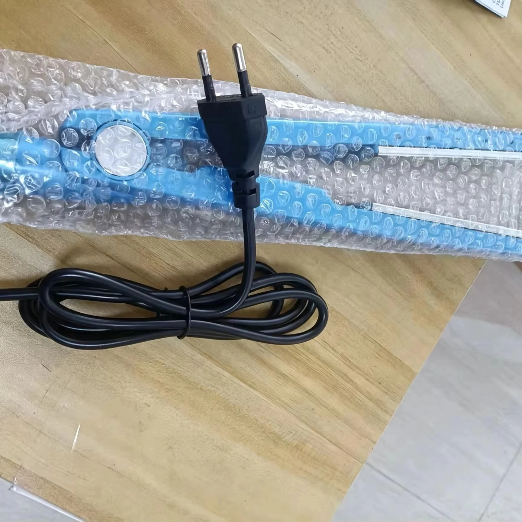 Digital Display Quarter Blue Splint Nano Titanium Hair Straightener Hair Straightener Factory Direct Sales Spot Quick Delivery