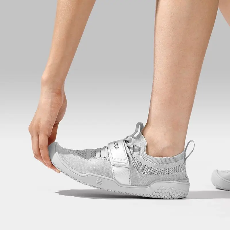 2025 New summer men's weight training shoes unisex luxury brand squat hard pull shoes mesh breathable fitness shoes