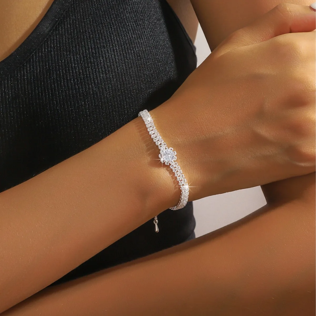 

bracelet with charms Brand Fashion Initial Letter Charm Bracelet Women Pave Zirconia A-Z Adjustable Rope Bracelet For Women