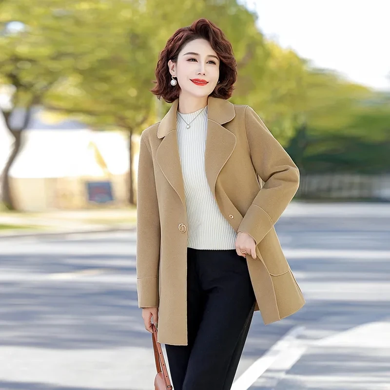 Mom's New Loose Double-sided Woolen Temperament Coat Spring And Autumn Clothes, Korean Women's High-end Fashion Slimming Coat .