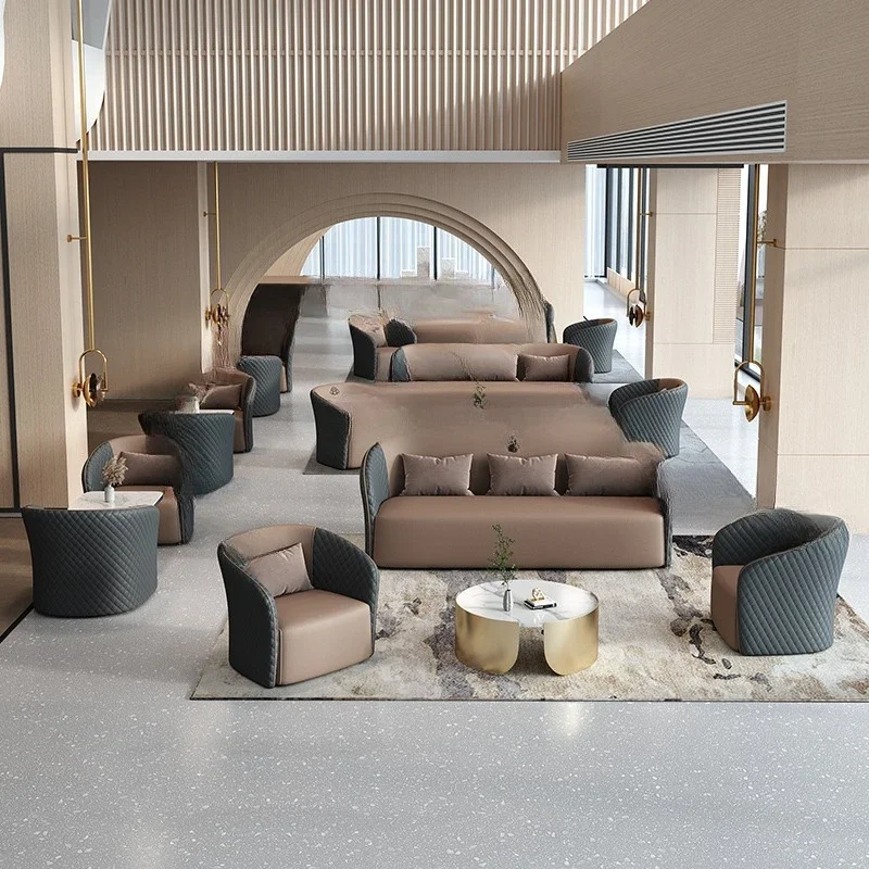 โต๊ะเจรจาธุรกิจสำนักงานขายสไตล์โมเดิร์นหรูหราเบาๆ พร้อมเก้าอี้ 4 ตัว โต๊ะกลมเล็ก โต๊ะและเก้าอี้สำหรับการเจรจา