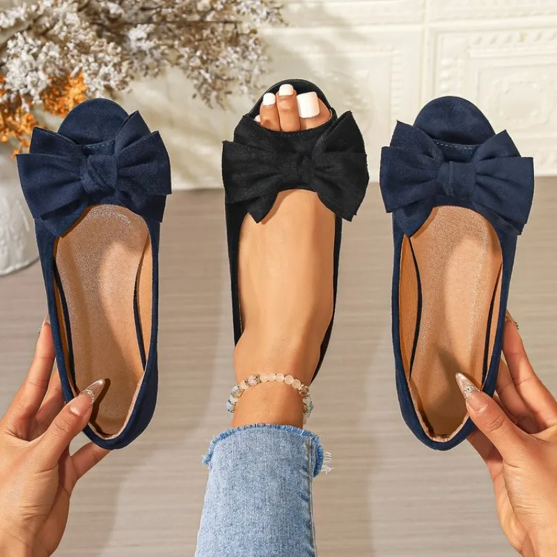 Damen-Sandalen mit Schleifendekoration, flache Schuhe für Frühling und Herbst, modische, lässige offene Zehensandalen, atmungsaktive Wildleder-Fischmaul-Schuhe für draußen