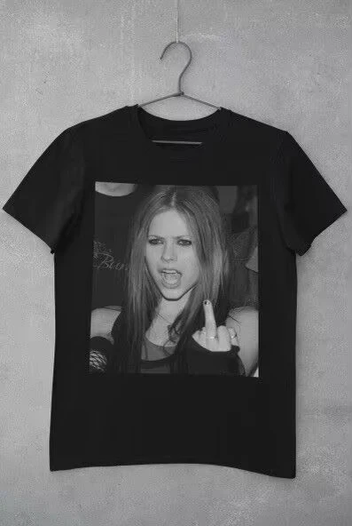 أفريل لافين منقوشة تي شيرت مطبوع الصيف الفاخرة العلامة التجارية القطن الرجال والنساء تي شيرت قصير الأكمام