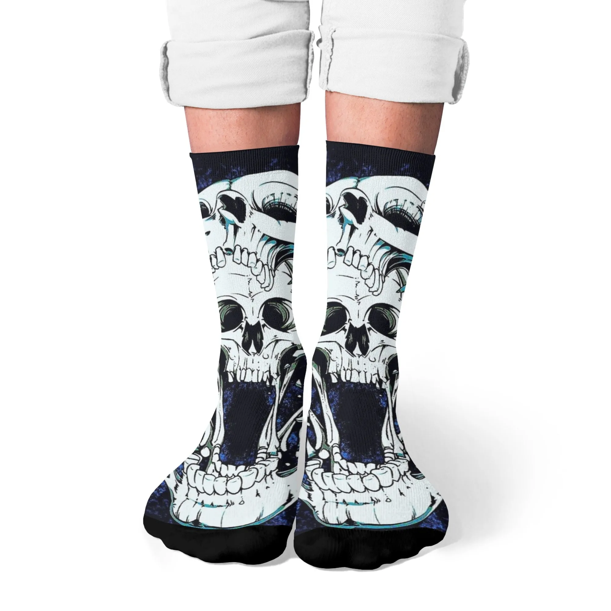 Künstlerische Herren-Crew-Socken mit Totenkopfmuster, dunkles und stilvolles Street-Style-Design, mutig für Halloween-Party-Kostüme und Rock-Konzert-Looks