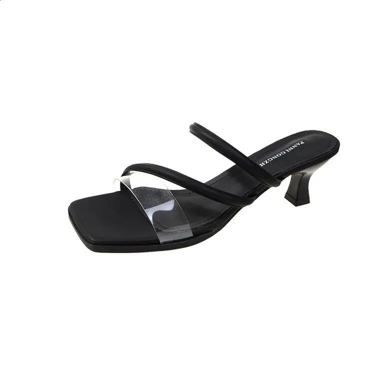 Tamanho grande dedo do pé quadrado de borracha flip flops cross-amarrado sapatos chinelos casuais saltos femininos senhora pantofle baixo slides havaiano luxo alto