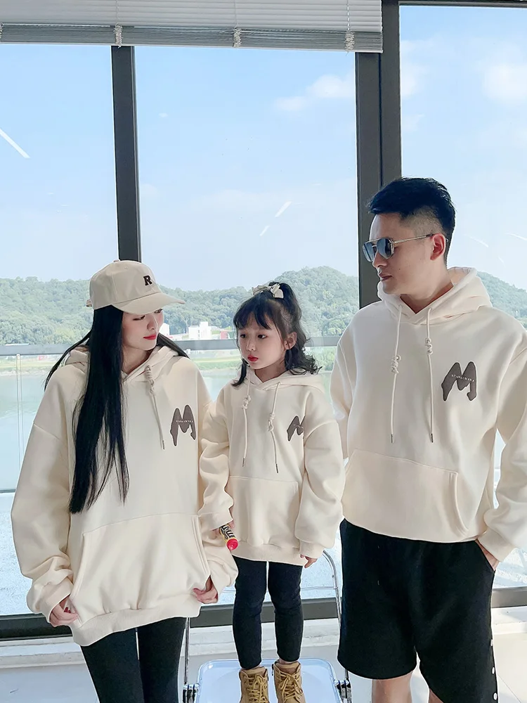 parent-child outfit a family of three and four mother-and-child large hooded hoodie baby one-piece open file one-piece clothing