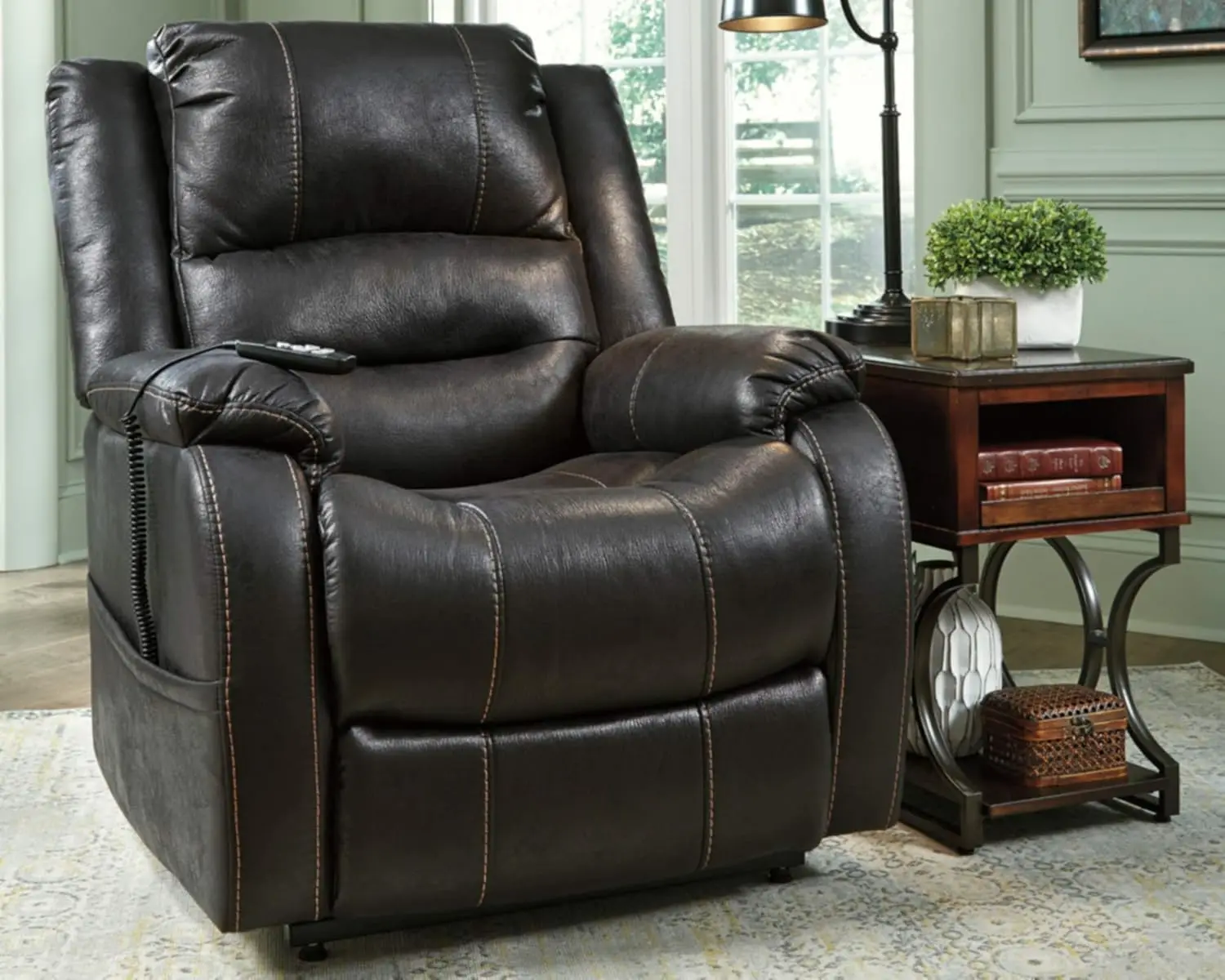 Faux Leather Electric Power Lift Recliner for Elderly, Black