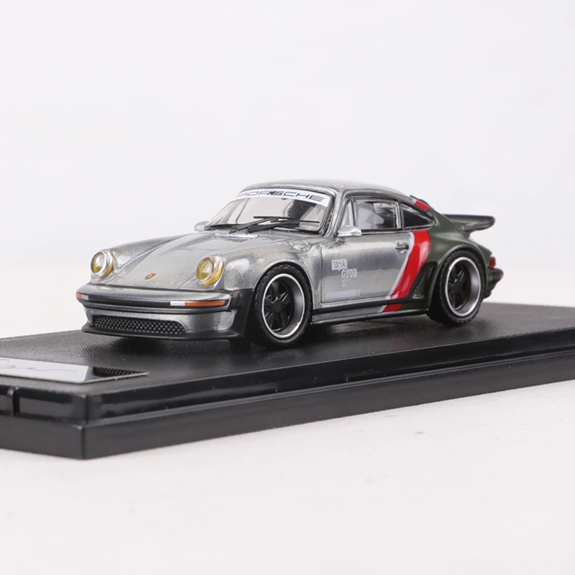 RM 1:64 Singer 930 Turbo Study Alloy Model Car