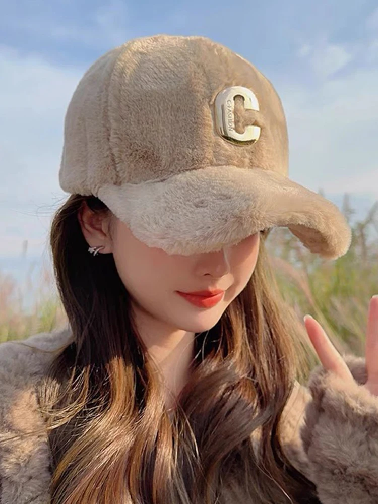 Metal Letter R or C Imitation Rabbit Hair Duck Tongue Hat Women\'s Warm Thickened Fashion Plush Baseball Hat Men