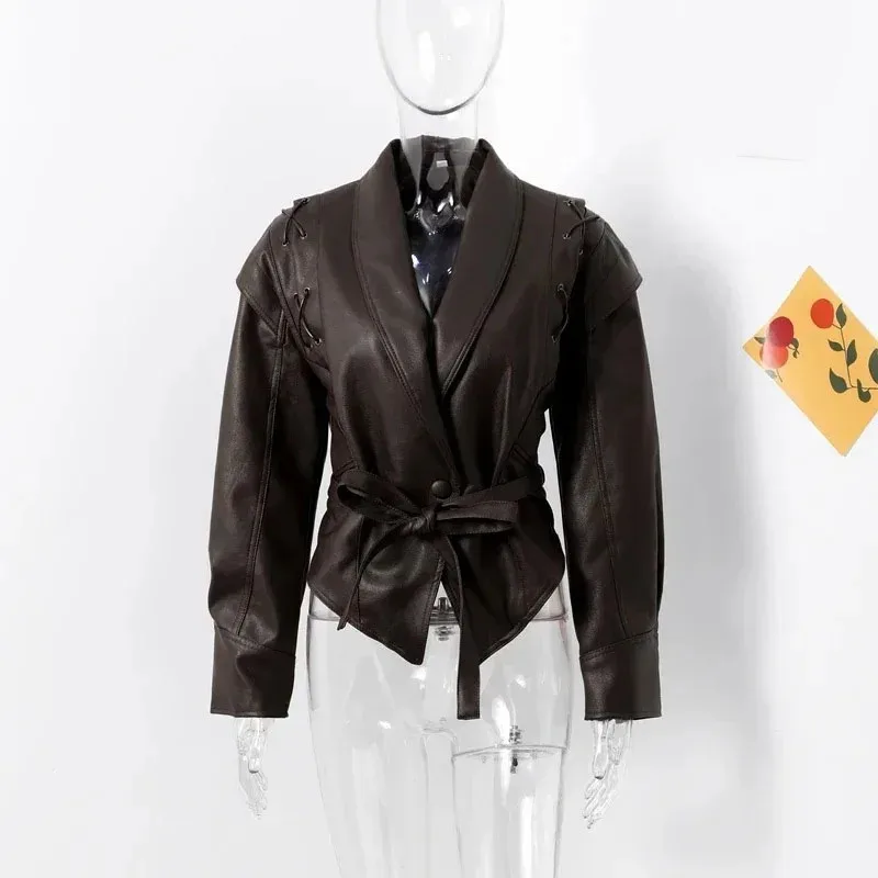 Chaqueta de cuero marrón Vintage para mujer, abrigo de cuero de cintura alta con hombros acolchados y solapa con cinturón, abrigos cortos de moda de otoño 2025 para mujer