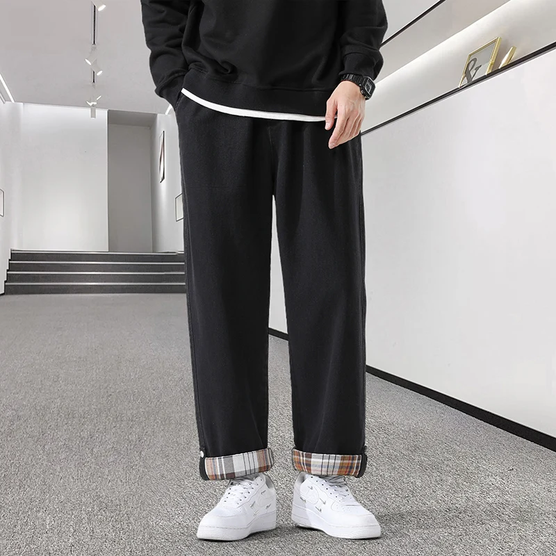 Four Seasons Fashion Men's Trendy Versatile Straight leg Jeans Comfortable Loose Breathable Solid Color Nine Cent Casual Pants