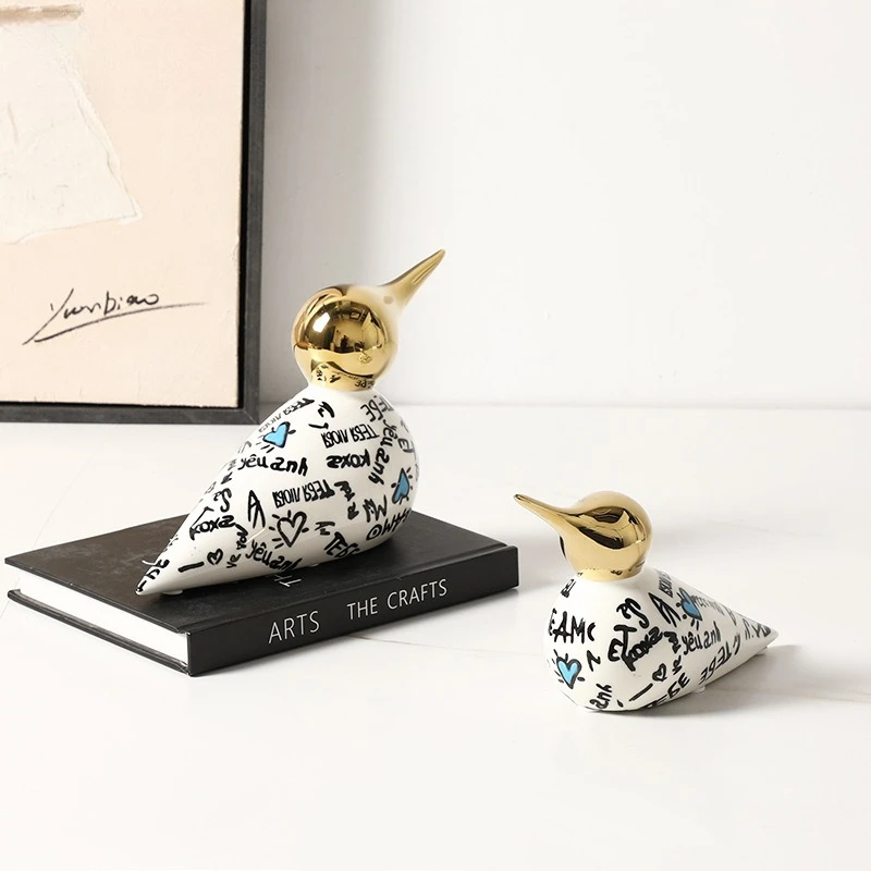 

Modern light luxury abstract pattern golden-billed sparrow ceramic ornament, desktop creative decoration