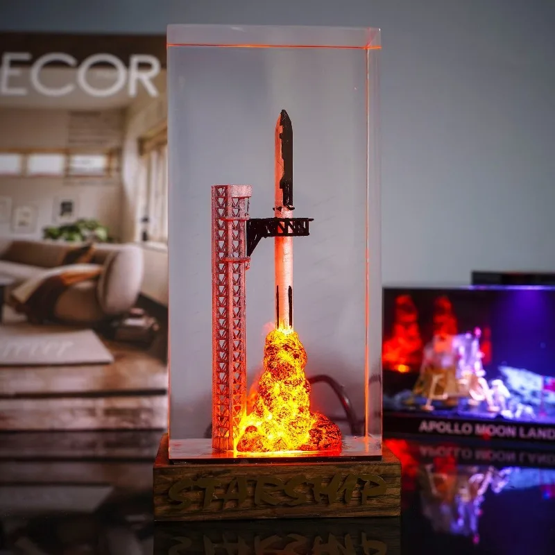 

Creative Starship Rocket Launch Themed Lamp, 3D Stereo Model with Epoxy Resin Craft, Ideal Present for Men