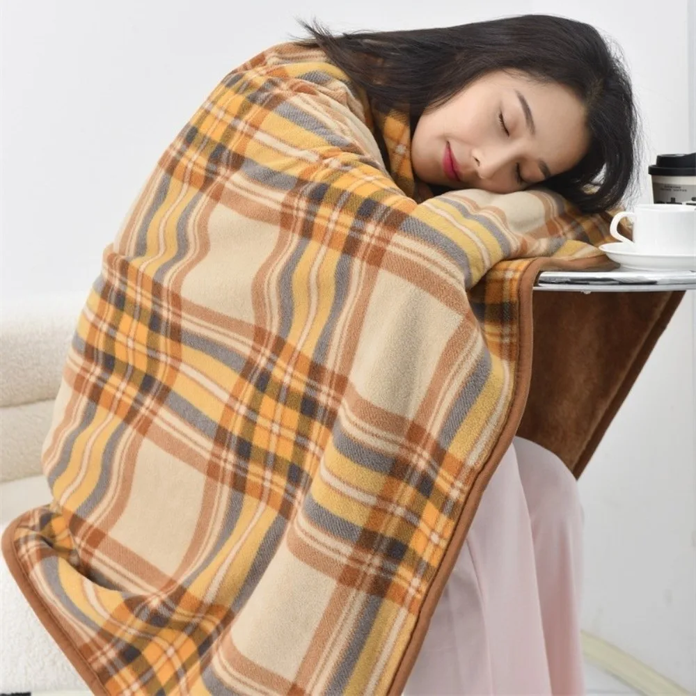 Flannel Material Wearable Blanket Plaid Pattern Soft Texture Shawl Blanket Thick Knit Button Closure Throw Blanket Travel