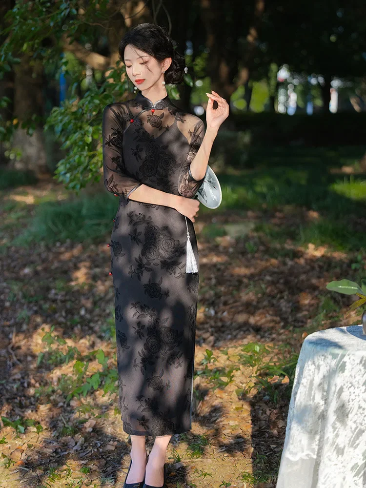 

2024 Black New Sexy Elegent Lace Qipao Chinese Tradition Dresses Spring Autumn Cheongsam Vestidos Retro Dress Formal Party Gown