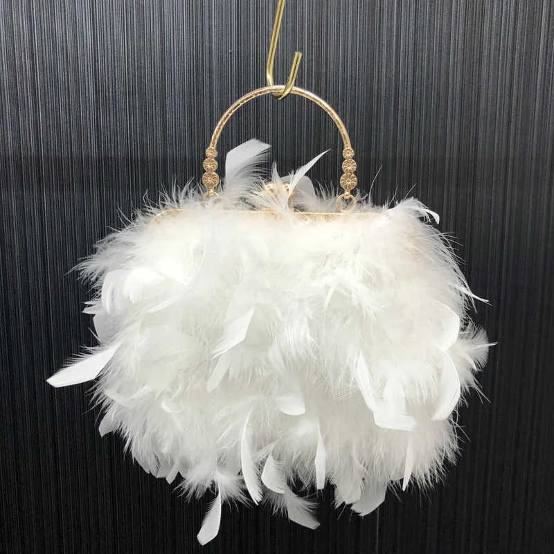 

Luxury Ostrich Feather Tassel Evening Bag For Women Autumn Winter Dinner Banquet Clutches Metal Handle Handbags Party Clutch