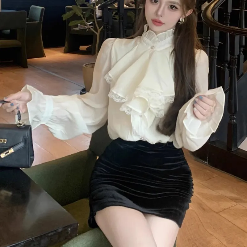 French Commuter Ruffled Shirt AutumnWinter New Stand Collar Lace Stitching Shirts Vintage Elegant Flared Sleeve Inner Tops Women