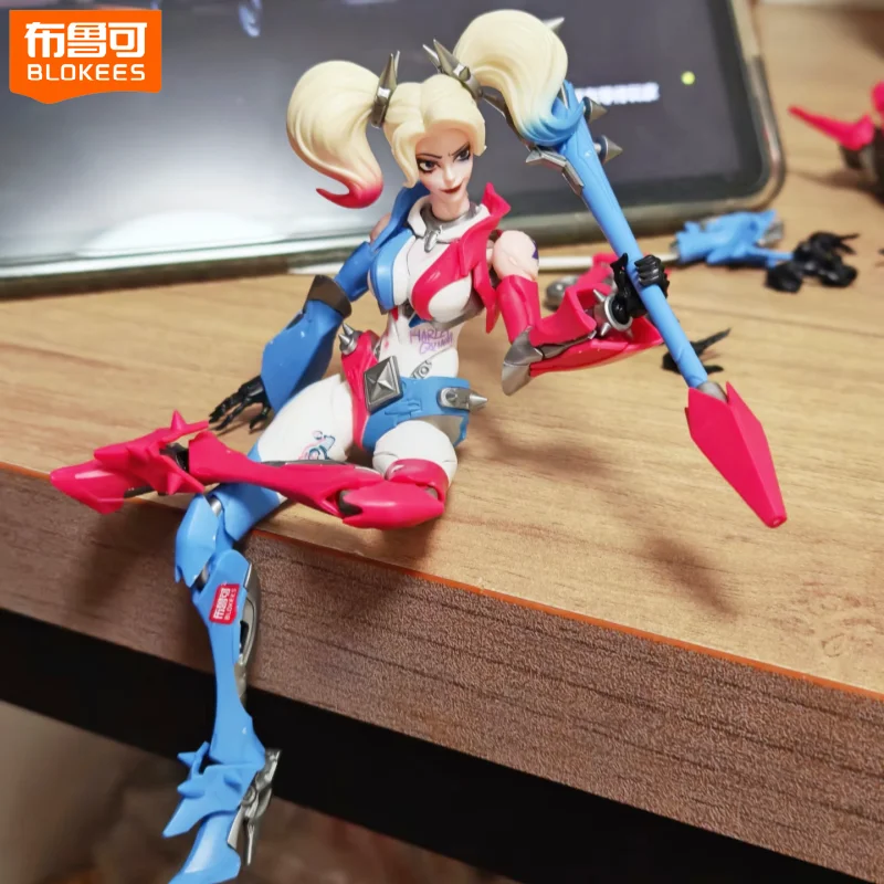 

Original Blokees DC Champion Class 04 Harley Quinn Action Figures Ornaments Collect Peripheral Toys Poseable Model Kits Gifts