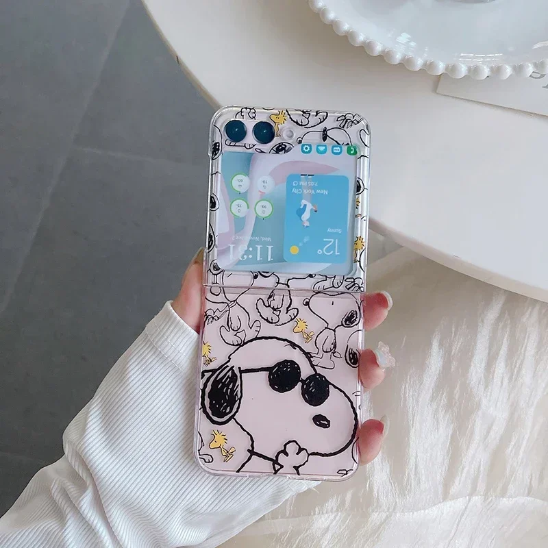 Cute Cartoon Snoopy Charlie Brown Peanuts Transparent Phone Case For Samsung Galaxy Z Flip 6 5 Hard PC Back Cover For Z Flip 3 4