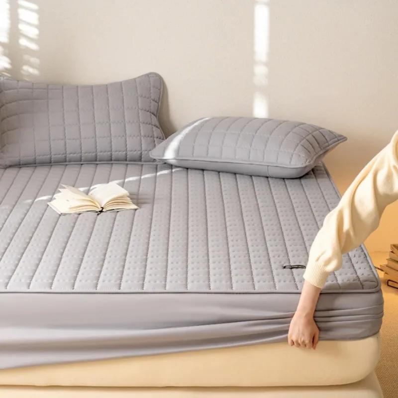 2025 جديد بلون فول الصويا المضاد للبكتيريا مبطن القطن مقاوم للماء المجهزة ورقة فراش الغطاء الواقي دون المخدة