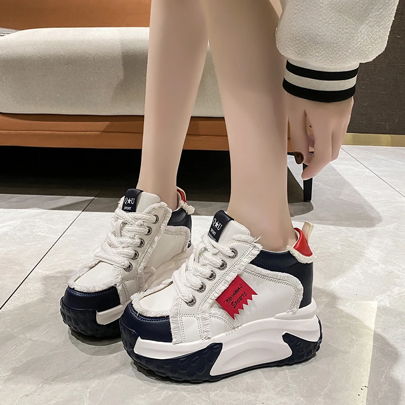 Fashion Chunky Sneakers Women Autumn Lace Up Platform Sports Shoes 10CM Thick Bottom High Heels Female Leather Sneakers Woman