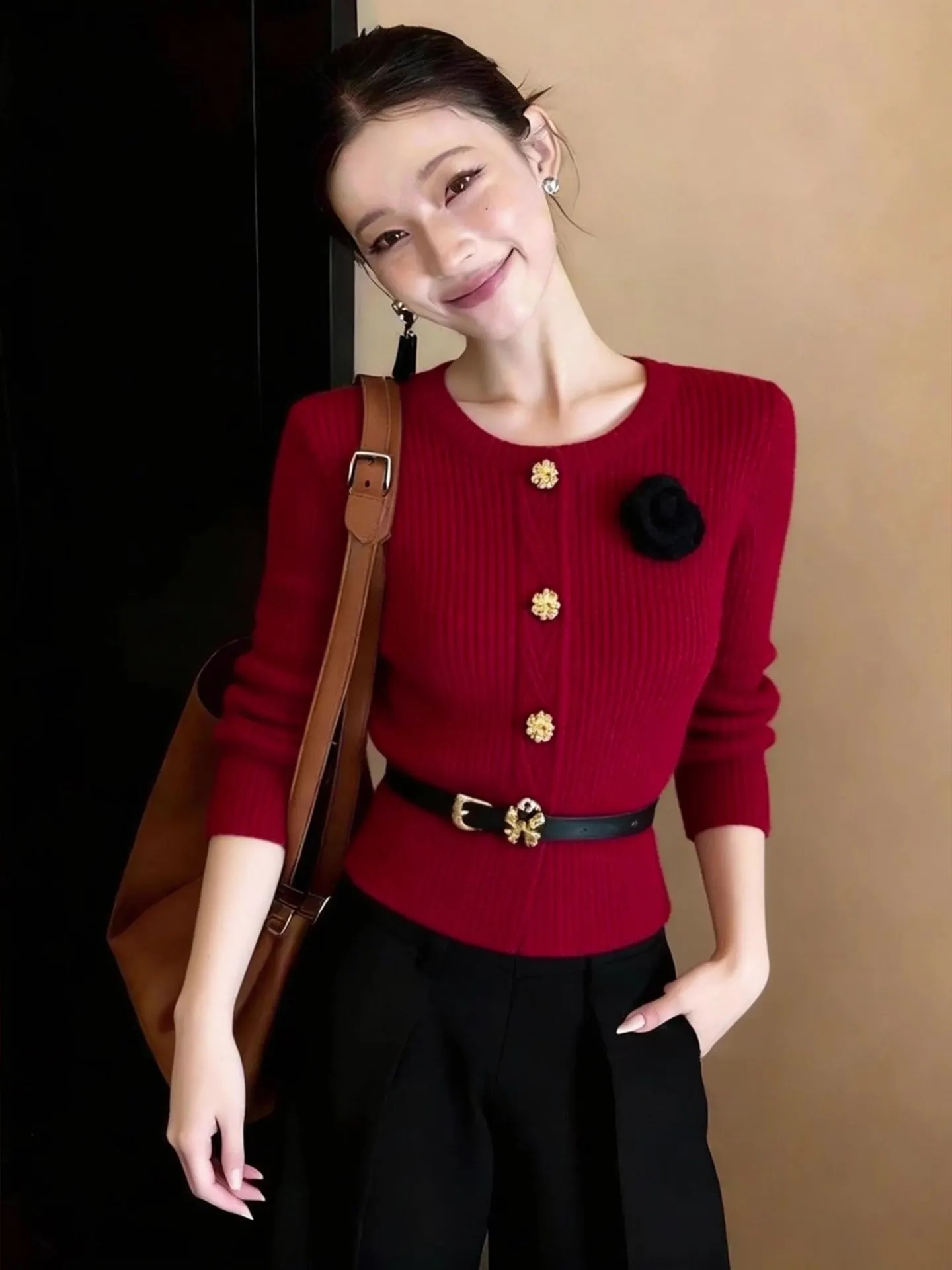 

Red Long Sve Knitted Sweater with Metal Decorations Commute Sle Hepburn Sle Winter New Arrival Women's Premium Feel Top