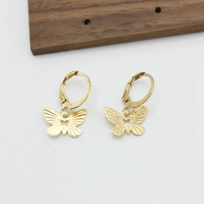 Alloy Gold Color Butterfly Drop Earring for Women Simple Animal Insect Brincos Wedding Party Ear Jewelry Christmas Girl Gift