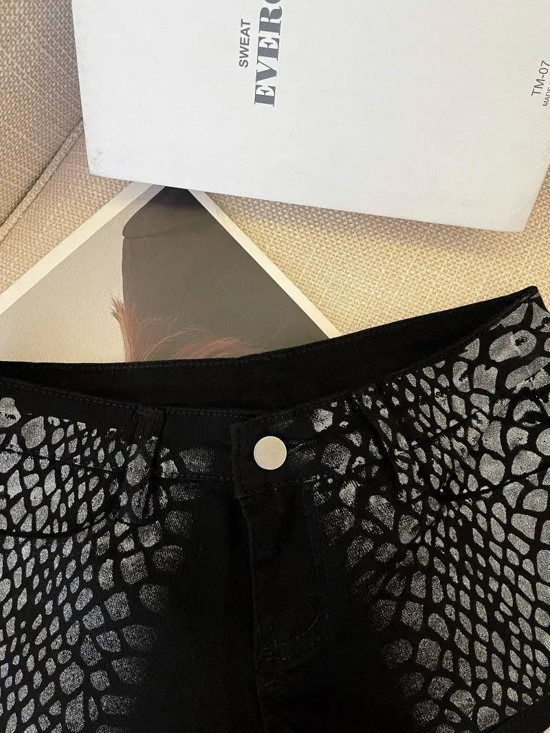 Spice Girl Y2k Black Snake Pattern Low Waist Denim Super Shorts Women's Summer Tight Hip-wrapped Elastic Jeans Hot Pants