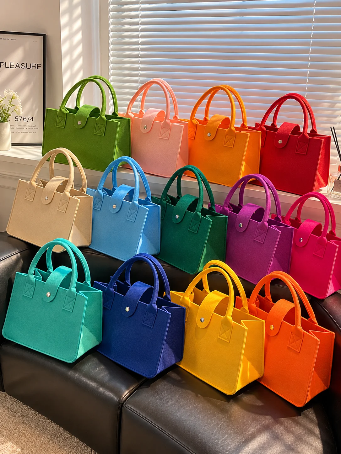 Colorful Felt Tote Bag for Women, Lightweight Small Handbag, Casual Shopping Bag, Portable Everyday Carry Bag