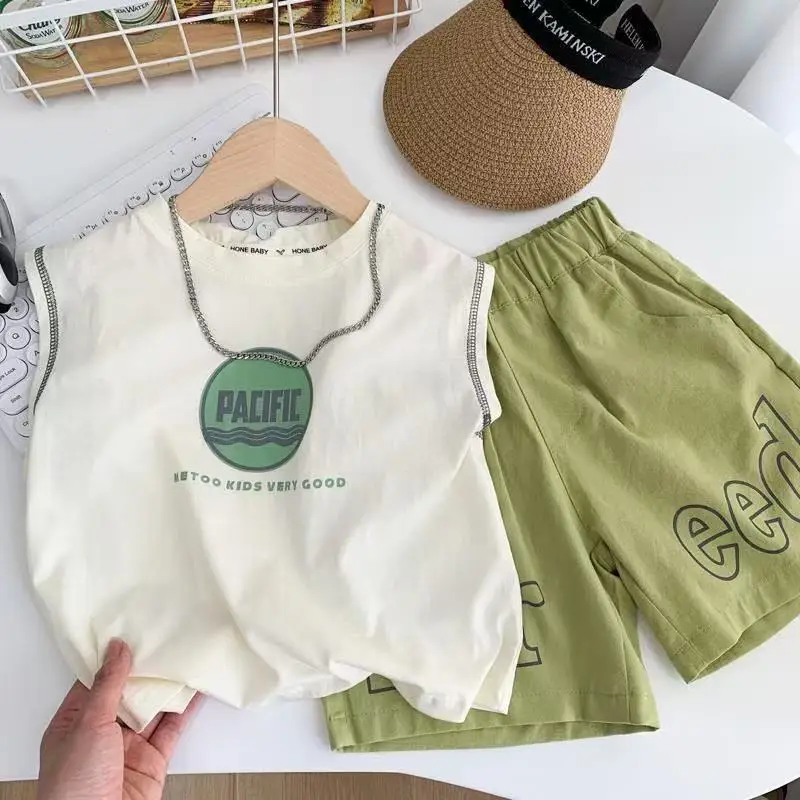 

New Boys' Summer Set Children's Korean Version Sleeveless Vest for Small and Medium-sized Children Casual Shorts Two-piece Set