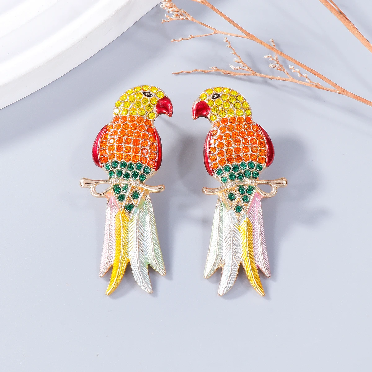 Exaggerated Colorful Parrot Dangle Earrings Shining Rainbow Rhinestone Bird Animal Earrings for Women Girls Funny Jewelry