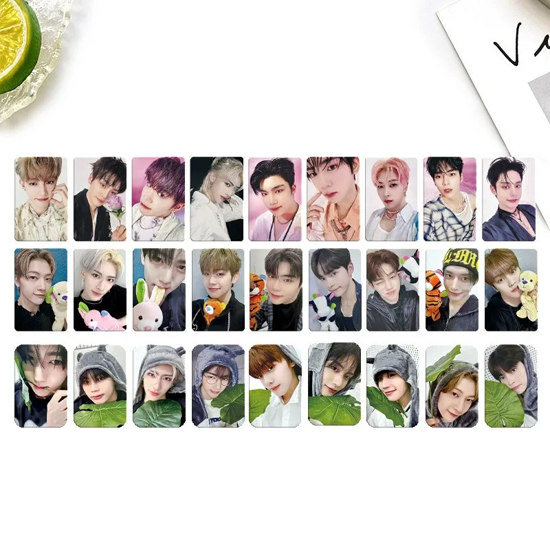 

9Pcs/Set KPOP Zerobaseone Japanese Album Photocards ZB1 Gyuvin Jiwoong Yujin Gunwook Selfie LOMO Cards Fans Birthday Collection