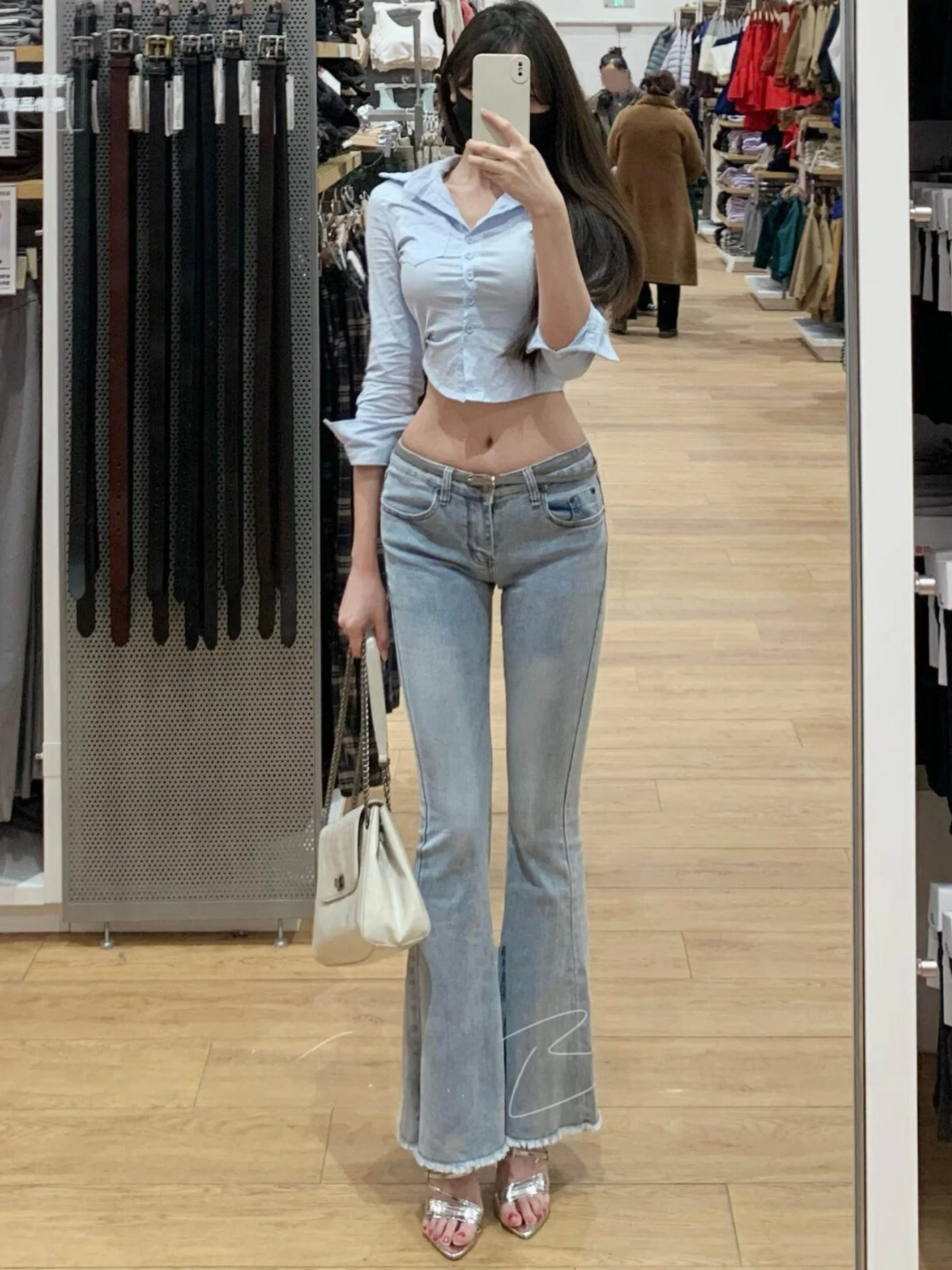 

Sexy Low Waist Bell Bottom Jeans Plump Hip Nine Points Slimming High Elasticity Ladies Summer Denim Pants Slim Fit Bootcut