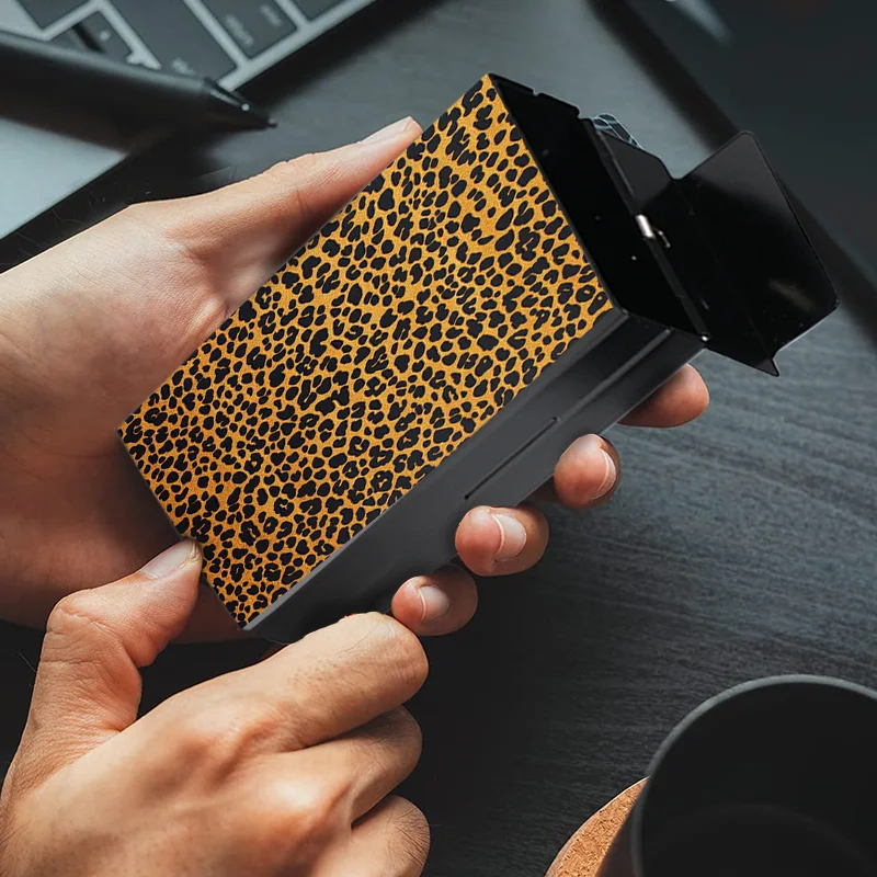 Slim Aluminum Cigarette Case - Elegant Pocket Box for Cigarettes with Creative Leopard Print Stylish Storage Box for Men & Women