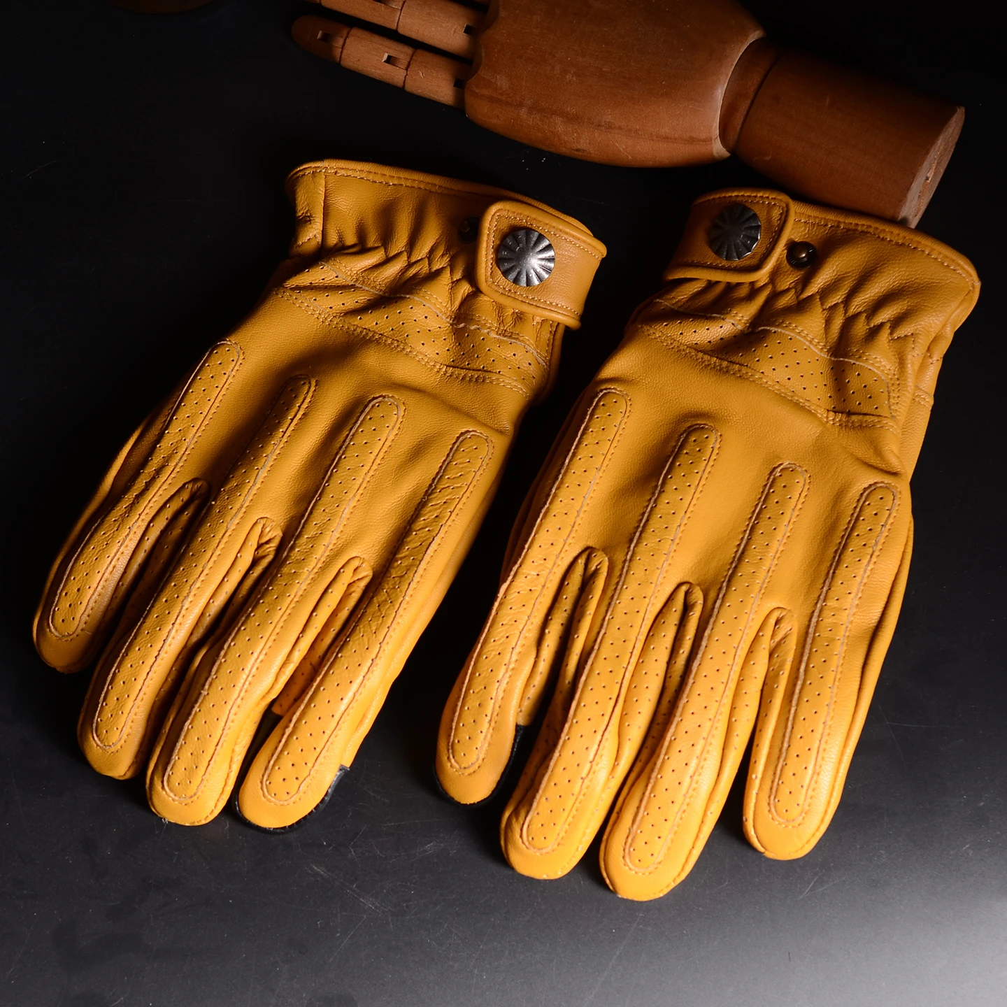 Men‘s 100% Real Leather Retro Motorcycle Motobike Full Finger Motobike Driving Riding Racing Biker Touch Screen Gloves