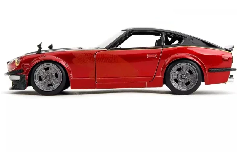 JADA 1:24 1972 DATSUN 240Z High Simulation Diecast Car Metal Alloy Model Car Children\'s toys collection gifts