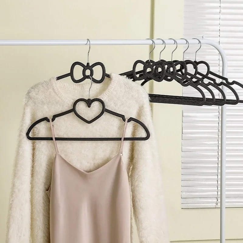 Black Space Saving Hangers,Durable Plastic Hanger with Non-slip Notch for Dress Camisole,Cute Cute Bow Heart Rack for Girl Gift