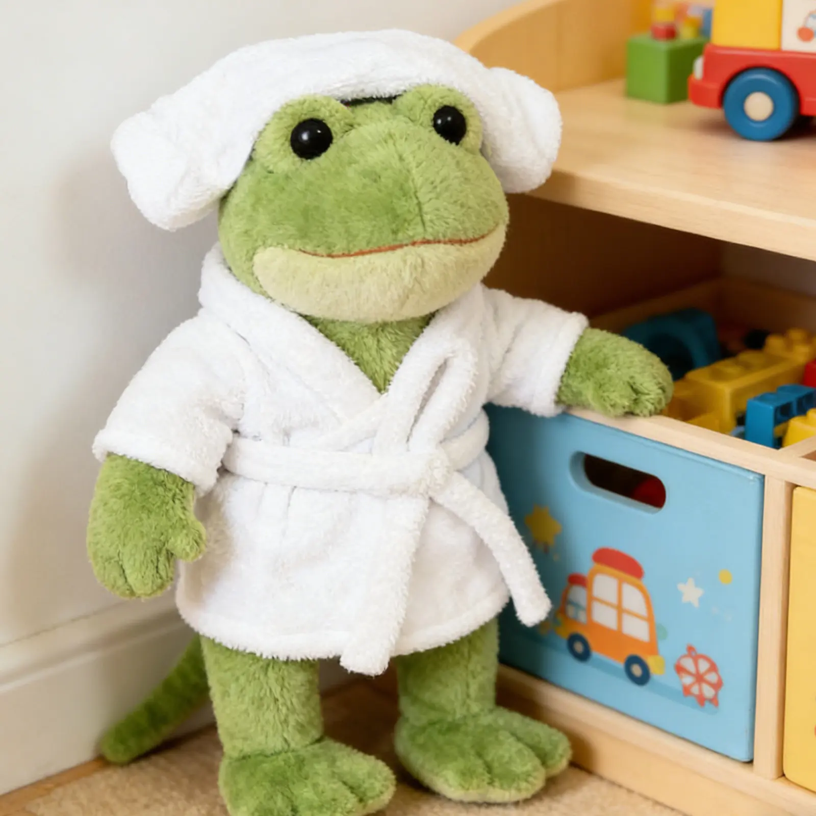 

Комплект: белый халат, шапочка для душа, 36 см, для кукол-животных, праздничный наряд, белый халат