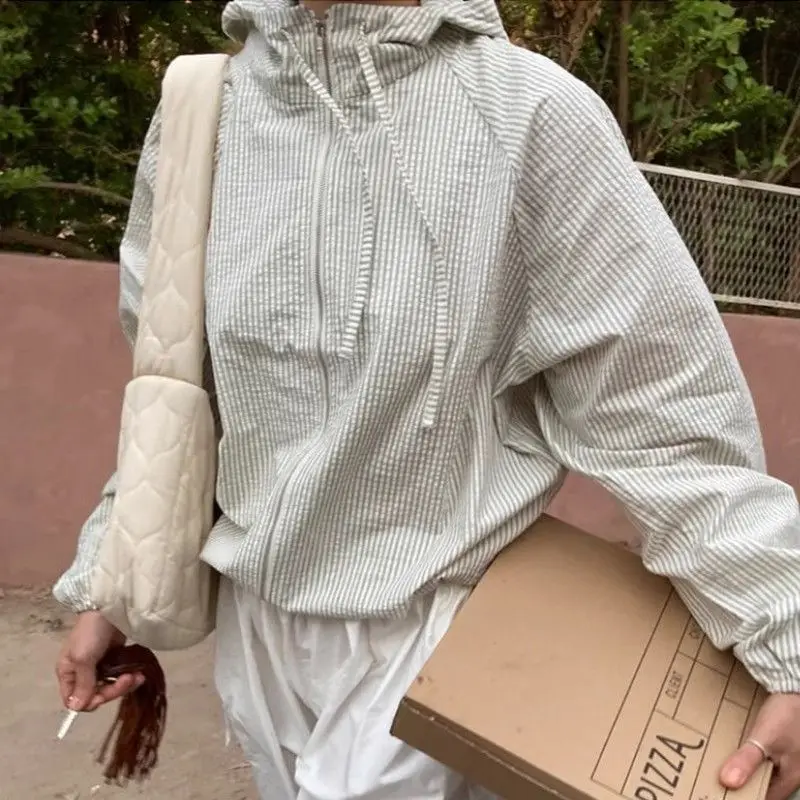 

American Retro Striped Hooded Protection Clothes Female Students Korean New Versatile Casual Breathable Thin Jacket Trendy