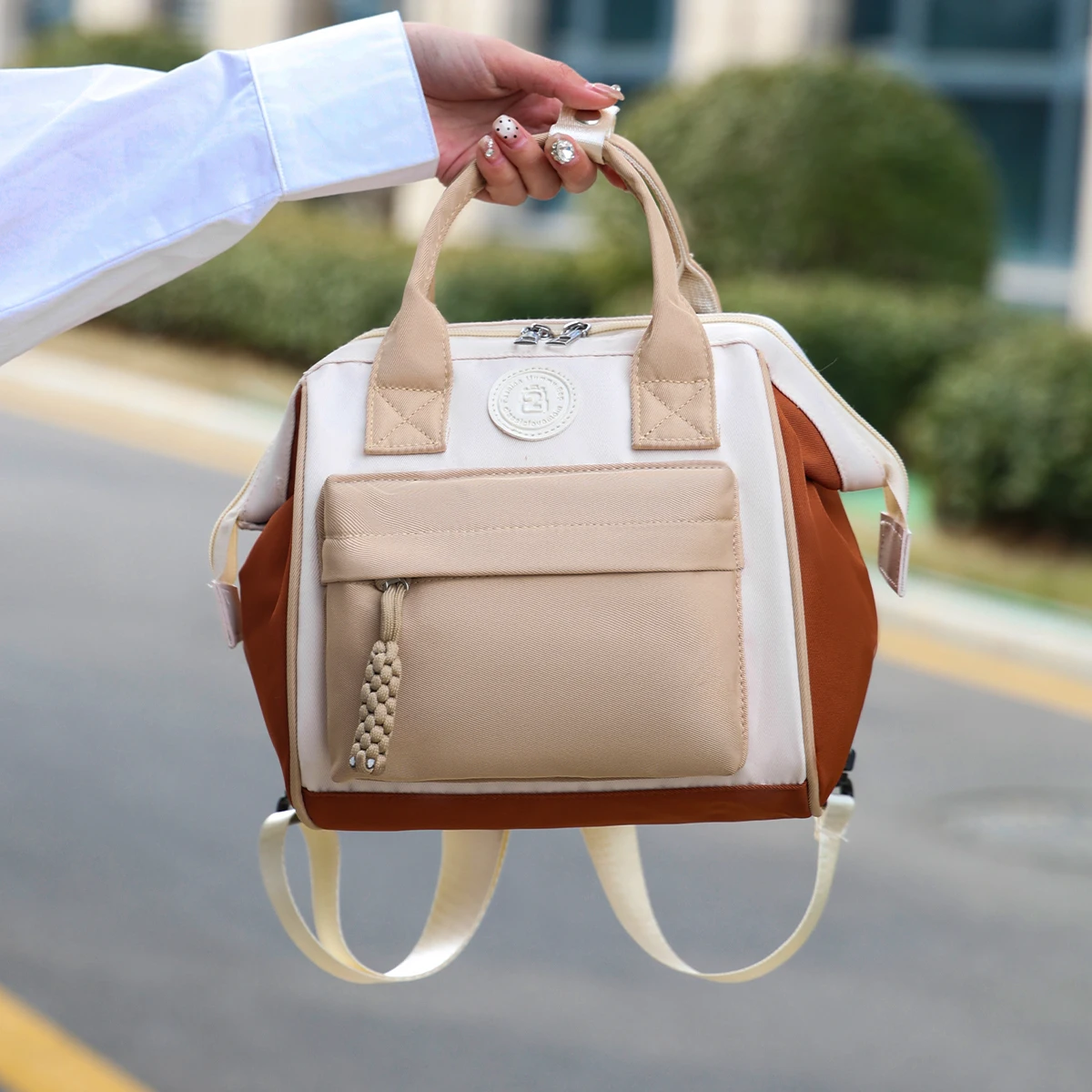 Fashionable Commuter Crossbody Bag Mobile Phone Bag Lightweight Multi-Functional Chest Bag Large Capacity Wear-Resistant Waterproof Shoulder Bag Multi-Functional Backpack