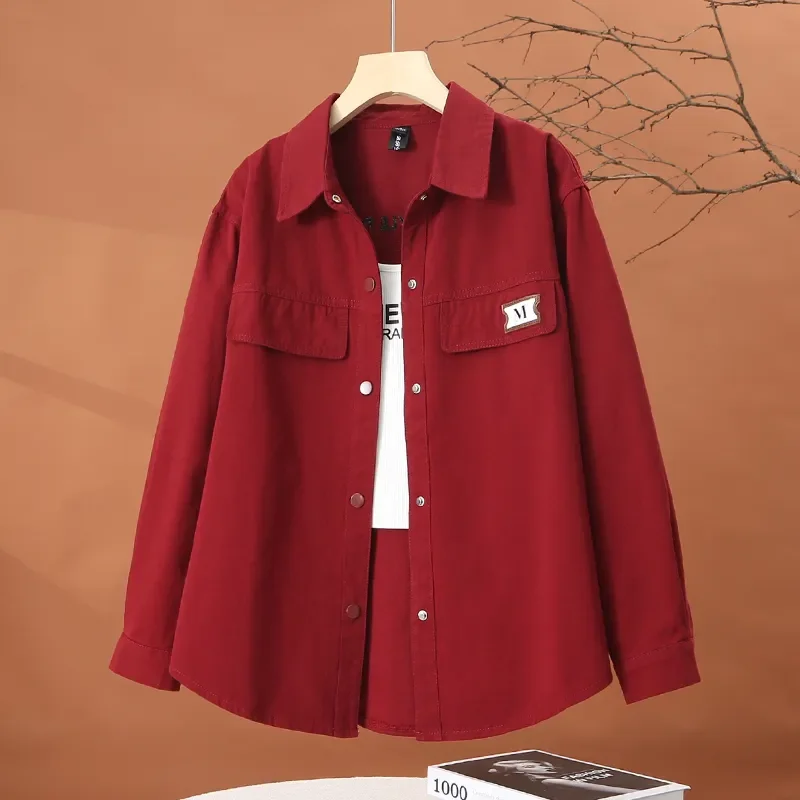 Giacca di jeans di media lunghezza da donna nell'autunno e nell'inverno 2025 Nuova giacca casual Top slim ampio e versatile