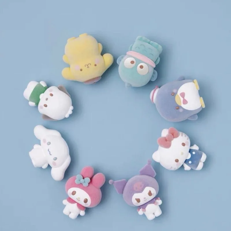 MINISO Sanrio Kuromi Hello Kitty My Melody Blind Box Seria Dobrych Przyjaciół Kawaii Śliczna Lalka z Flokowanej Tkaniny Pudełko Prezentowe Kreskówka Urocza