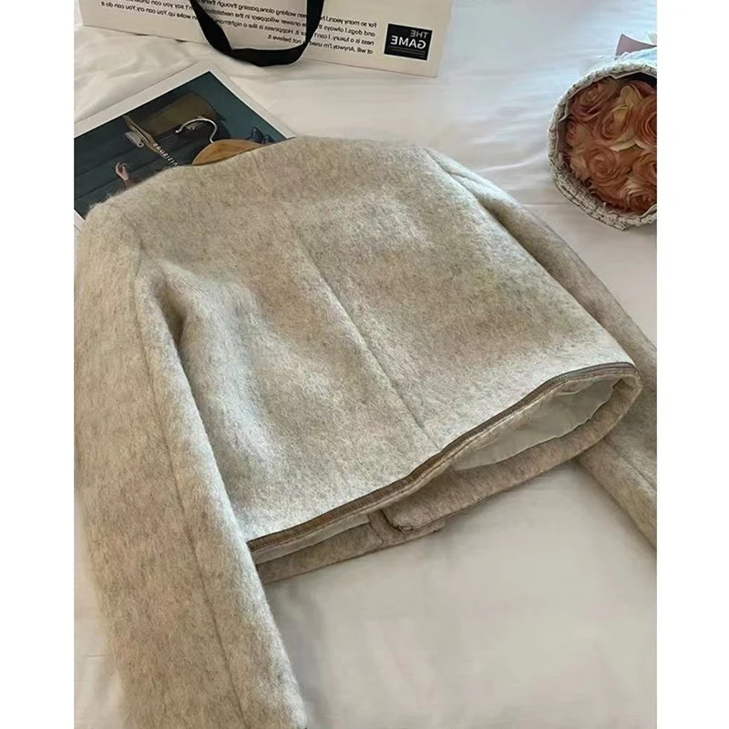 French Elegant Gold Button Coat Women\'s Autumn Winter New Spliced Versatile O-Neck Loose Temperament Woolen Warm Outwear
