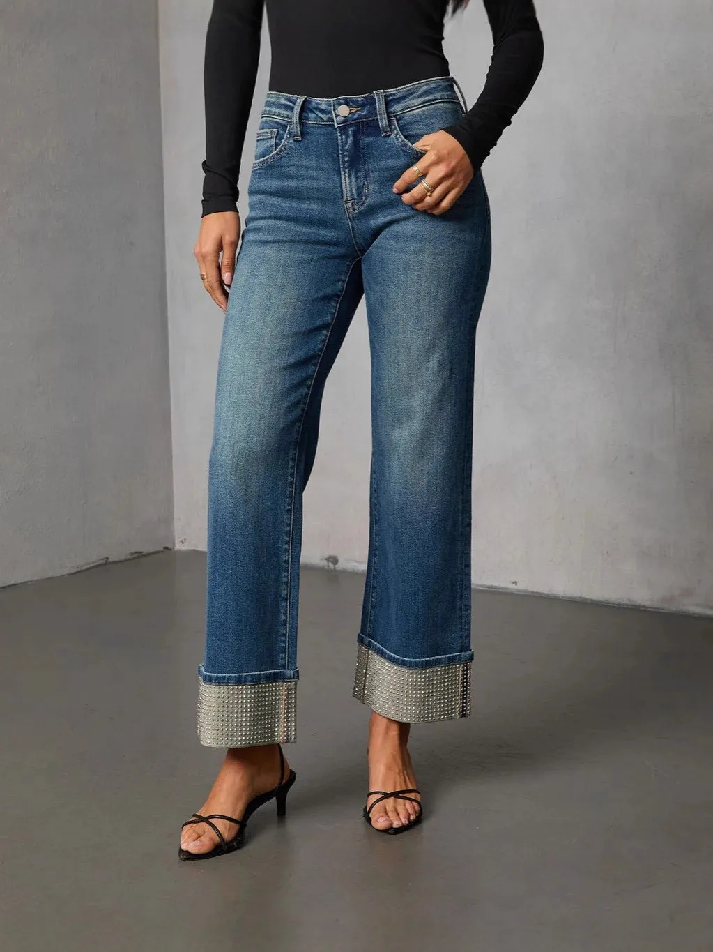 

Winter Women's Clothing Casual High Waist Denim Pants For Woman Y2k Straight Leg Jeans Washed Rhinestone Embellished Detail