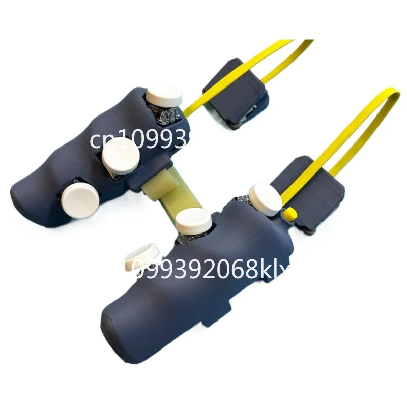 

Connect the point and shoot the gamepad button with six fingers, eight fingers and ten fingers.