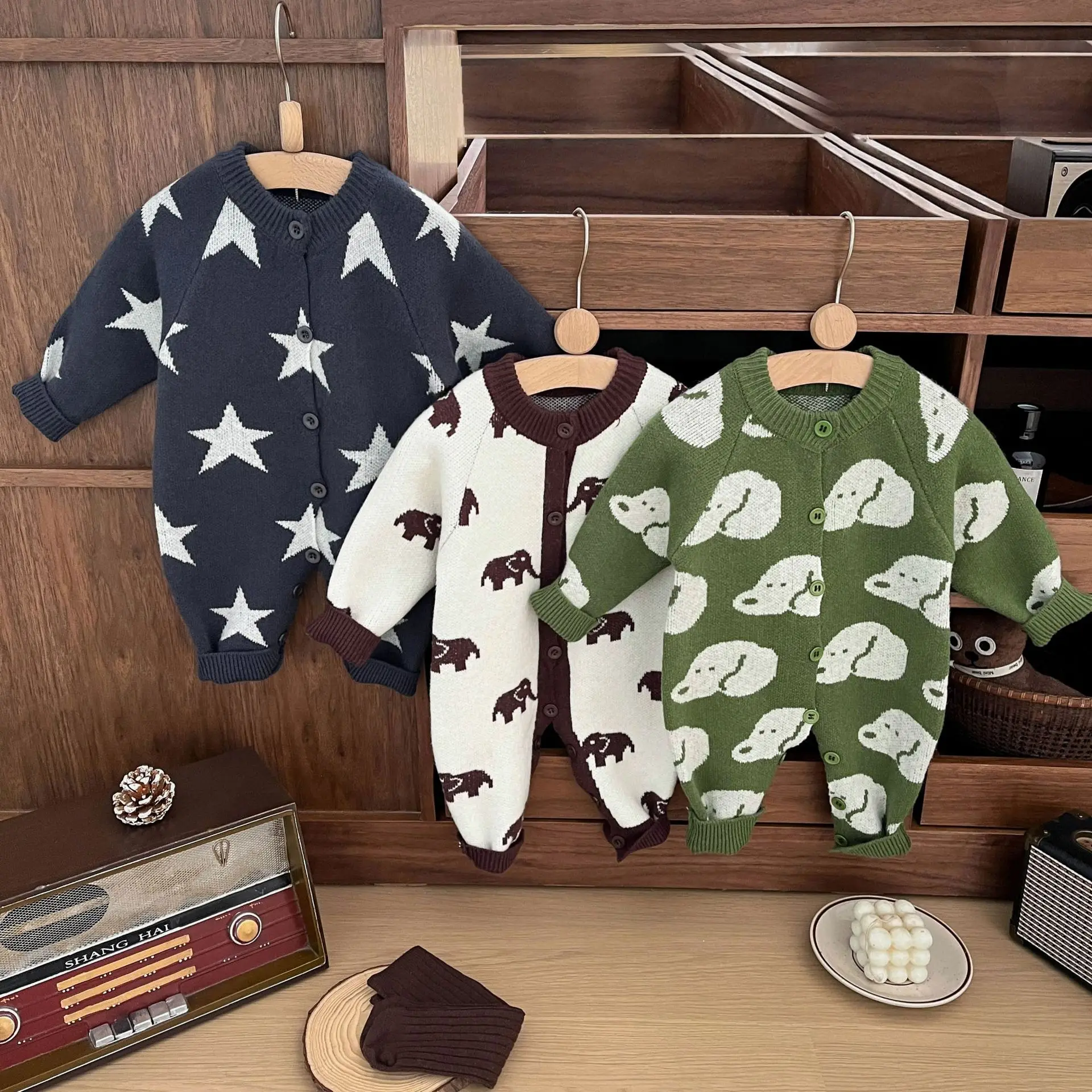 Knitted Cartoon Baby Rompers Jumpsuit Spring New Bodysuits for Girls Boys' Cartoon Embroidery Casual Toddler Climbing Clothes